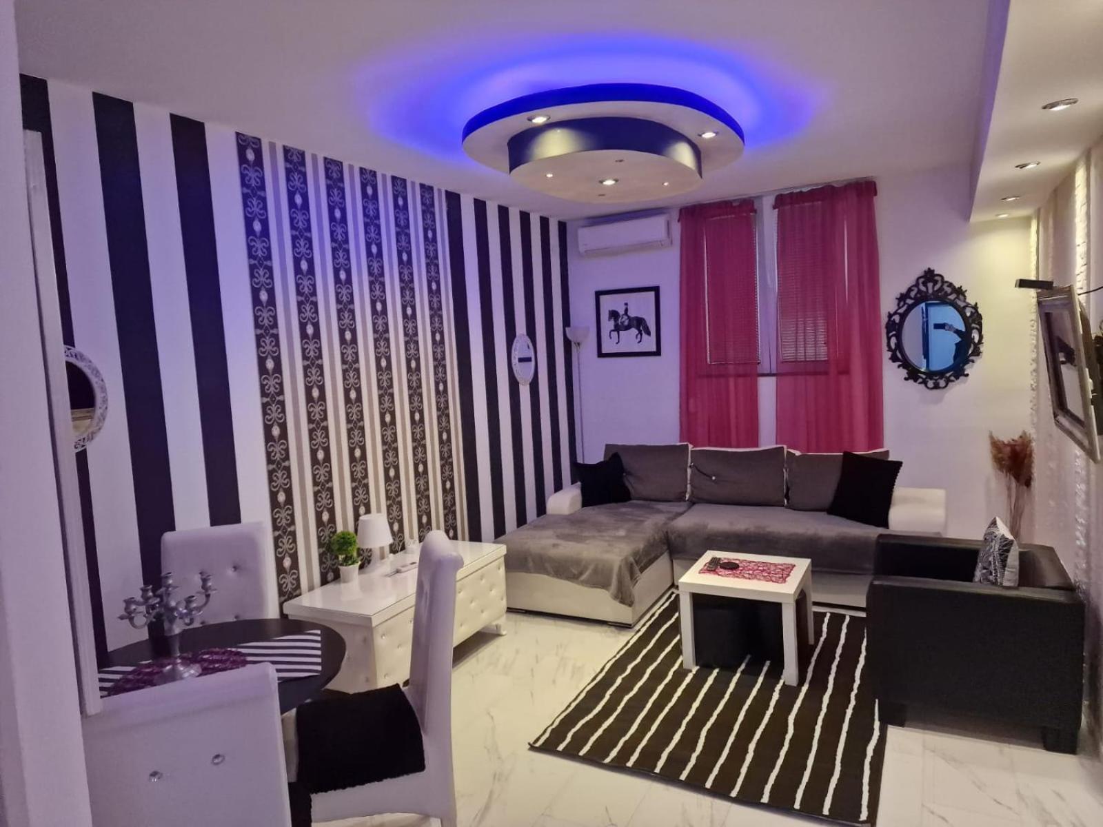 Black & White Belgrado Exterior foto