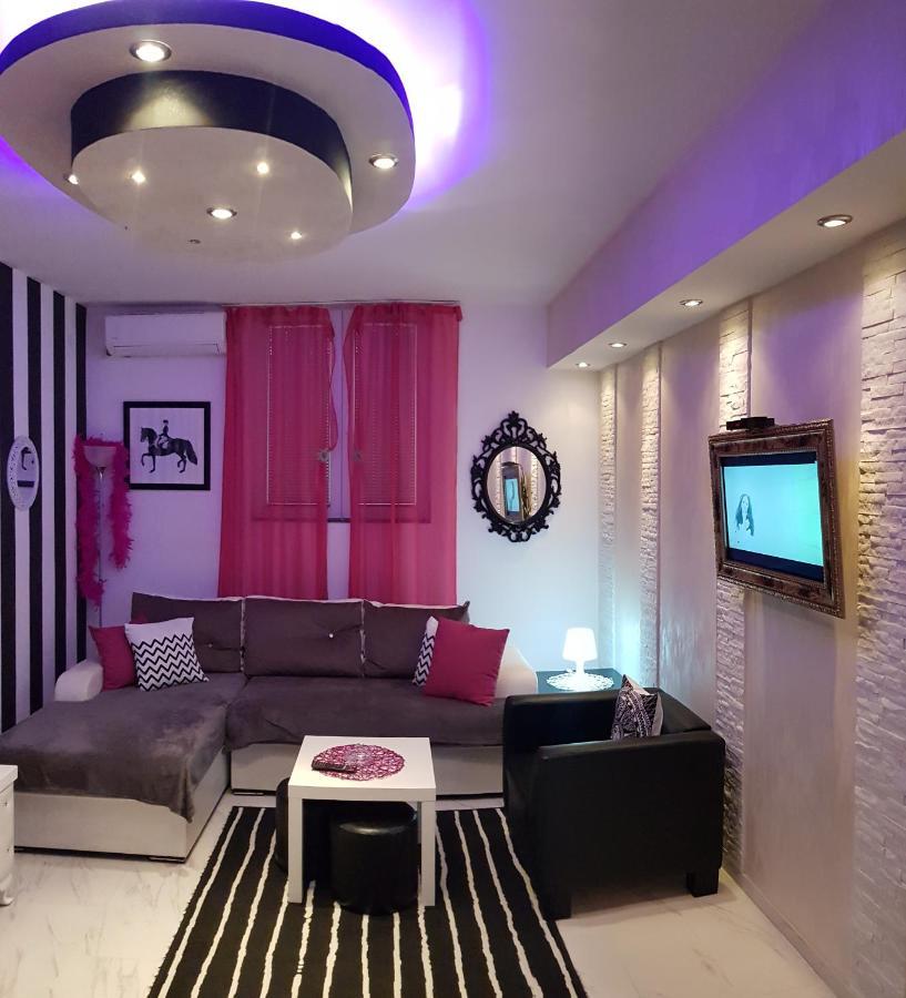 Black & White Belgrado Exterior foto